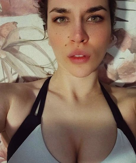 Kat Gunn modèle porno photo