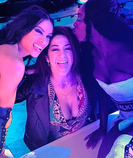 Bayley Imagen de perfil