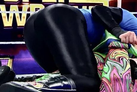 Bayley actriz adulta foto