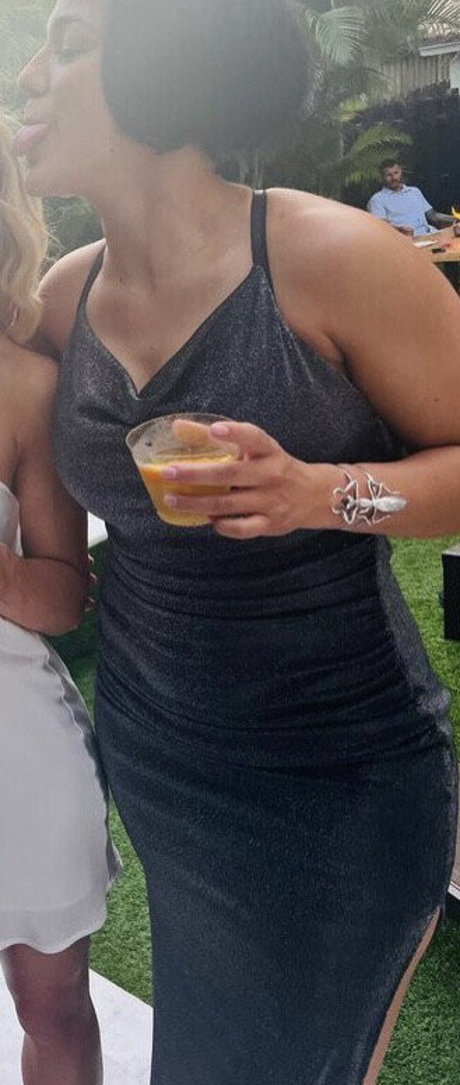 Bayley beau modèle galerie