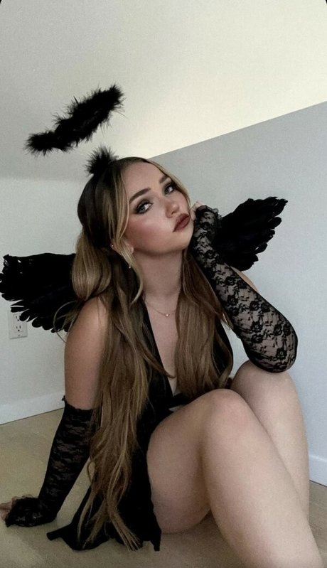 Alyssa Mckay linda estrella galería