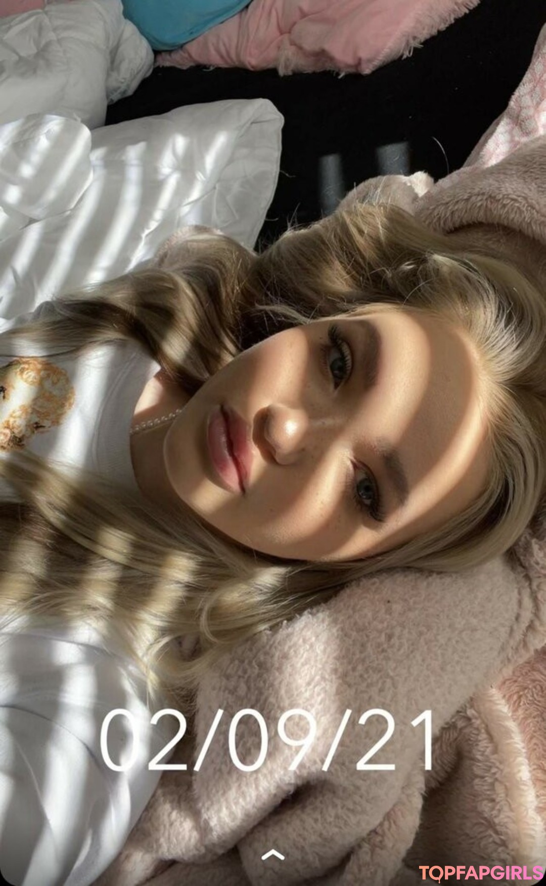 Alyssa Mckay modèle pornographique images