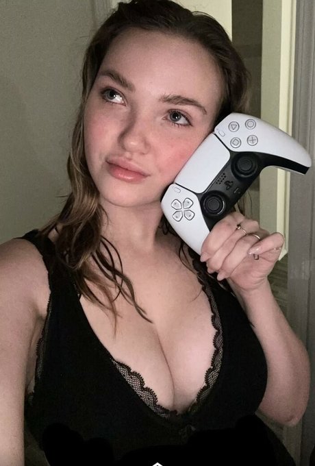 Alyssa Mckay hermosa estrella porno fotos