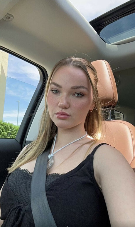 Alyssa Mckay modelo atractivo recopilación