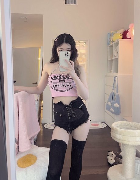 igumdrop modelo erótico imagen