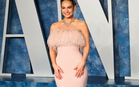 Lily James belle star du porno galerie