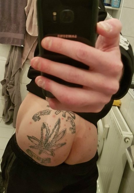 meryonlyfackfree star du porno belle photo