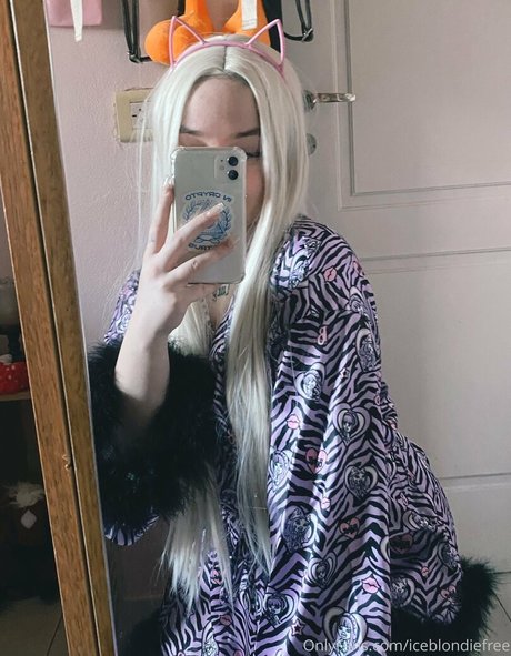 cosplayfoxyuzumaki bonita actriz recopilación