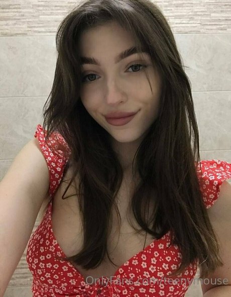 TeenyMouse étoile nue galerie