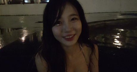 sooflower estrella sexy imágenes