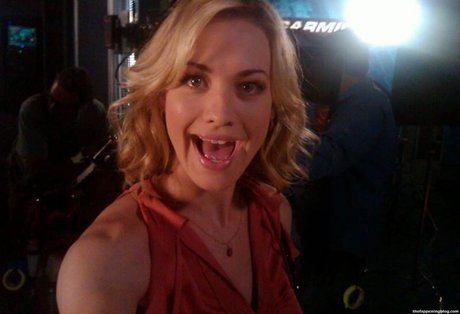 Yvonne Strahovski high quality actress picture