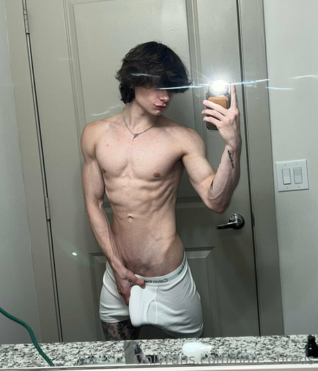 nate shreds model hot photos