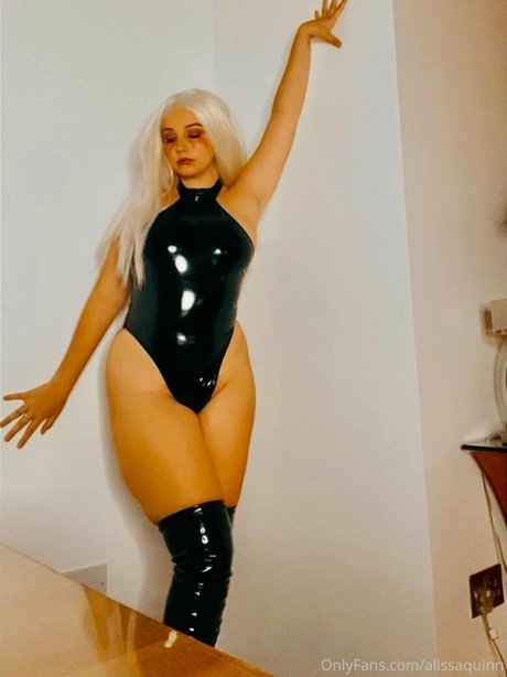 alissaquinn estrella porno xxx foto