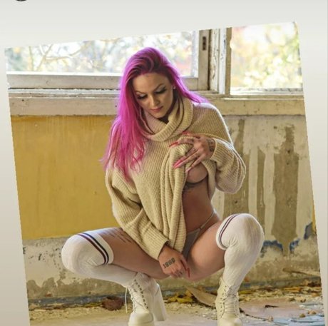 Dzsenifer Vajai actriz xxx fotos