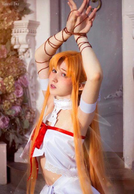 Kawaii Fox Tyan modèle sexy photos