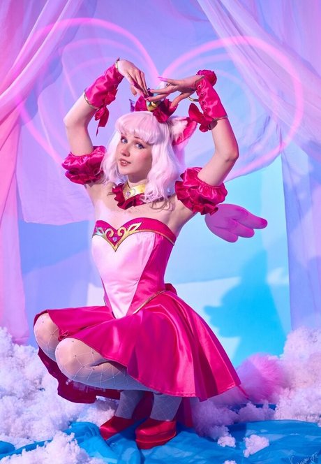 Kawaii Fox Tyan hermosa modelo galerías