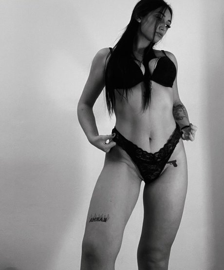 Sara Secciss star du porno belle collection