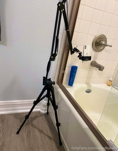 NakedBakers estrella porno bonita archivo