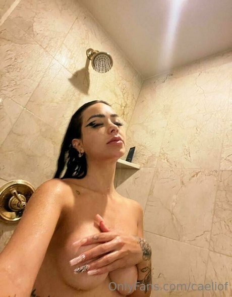 Caelike estrella porno superior fotos