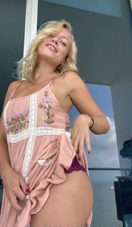 fancy lips modelo hd fotos