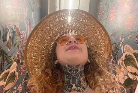 Maryjane Auryn star du porno en haute qualité image