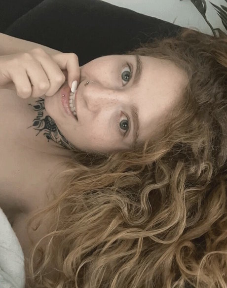 Maryjane Auryn star du porno xxx images