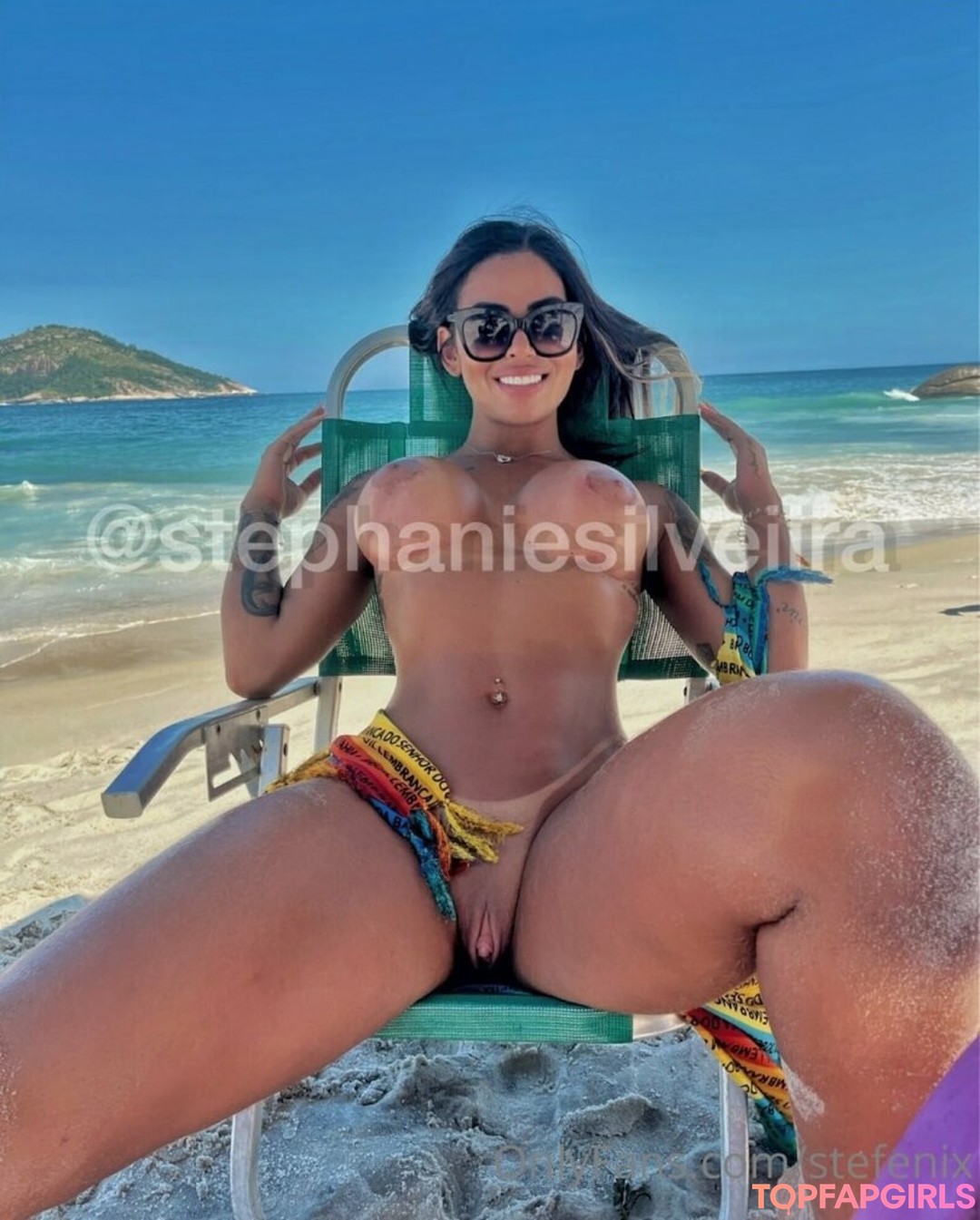 petite brune onlyfans gratuit xxx photos