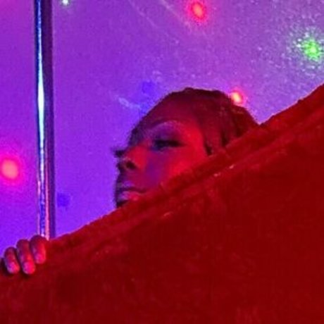 lilvelma bonita modelo archivo