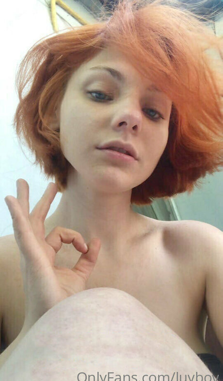 luybov art model photo
