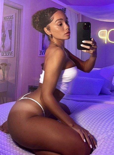 tazsangelsuncensored modelo de arte fotos