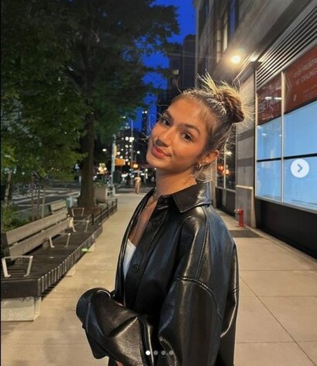 Emily Legler actriz de desnudos galería