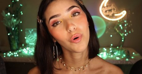 ASMR Glow pornstar art img