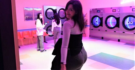 saggy tits onlyfans exclusive photos