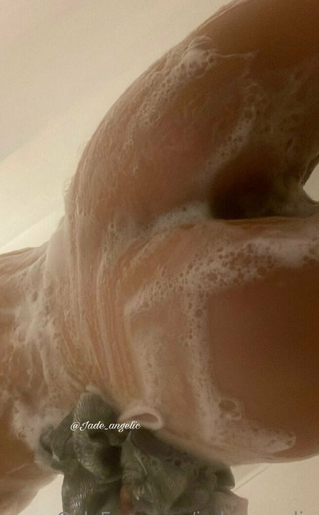 cerise angelic actriz caliente galería