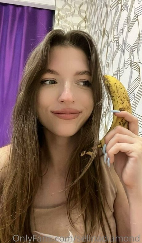 alisa blanche estrella libre galería