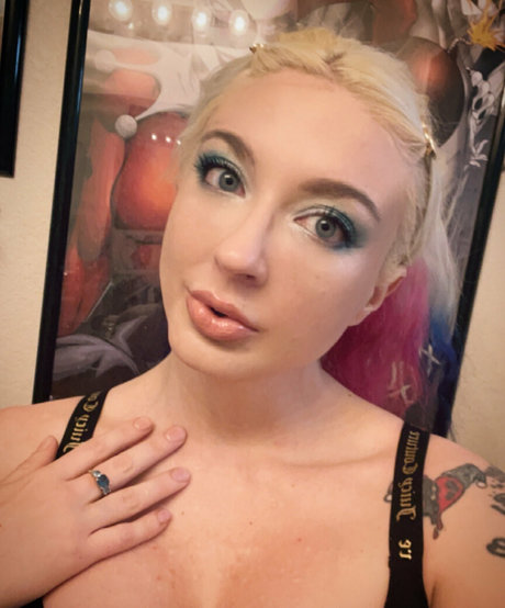 princessleya model erotic picture