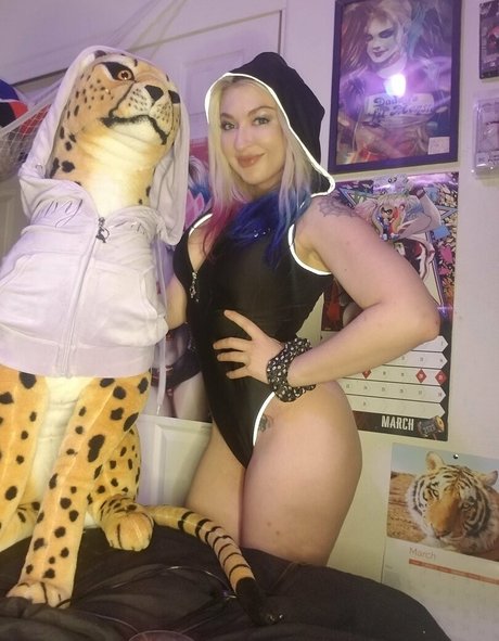 princessleya model nudes pictures