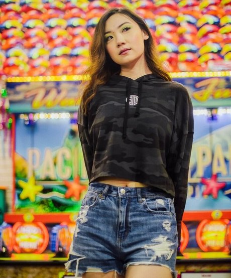 Fanfan jolie star du porno galerie