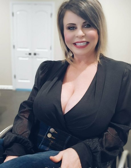 juicywheels1 star du porno parfaite photos