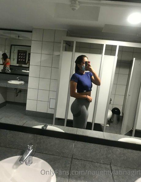 naughtylatinagirl mejor estrella porno fotos