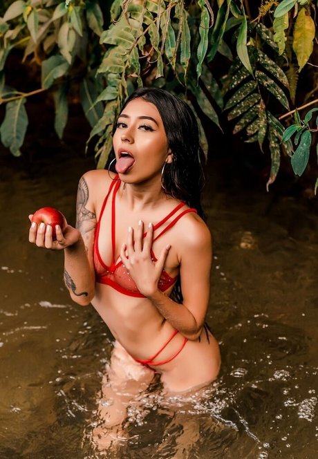 xspidergirl actrice pornographique photos