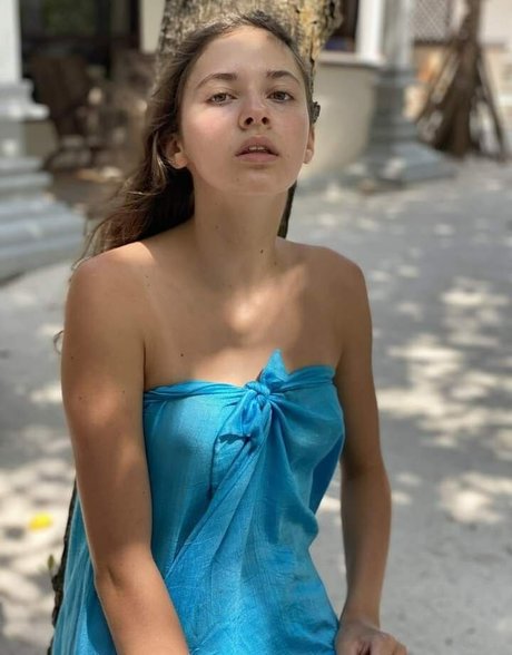 Stefania Deriabina modelo gratis imágenes