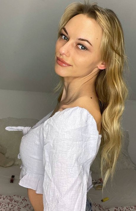 JasminaKlum xxx model photo
