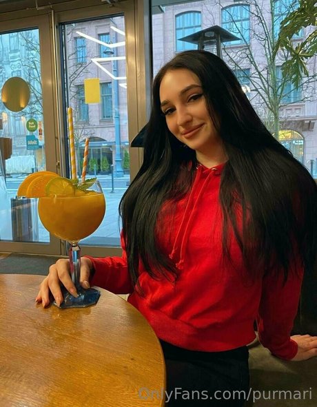 purmari sexo modelo fotos