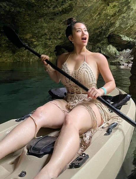 Dajinism modelo atractivo fotos