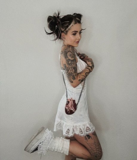 sexo en el baño onlyfans sexy imágenes