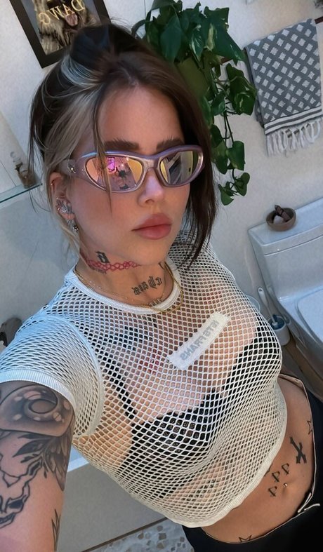 Onlyfans delgados erótico hd fotos