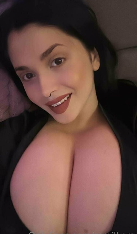 mmilkers hermosa actriz fotos