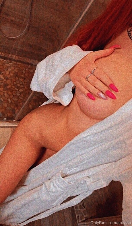 Abisssh star du porno belle photos