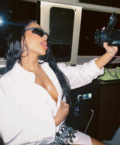 Becky G meilleure star du porno photos